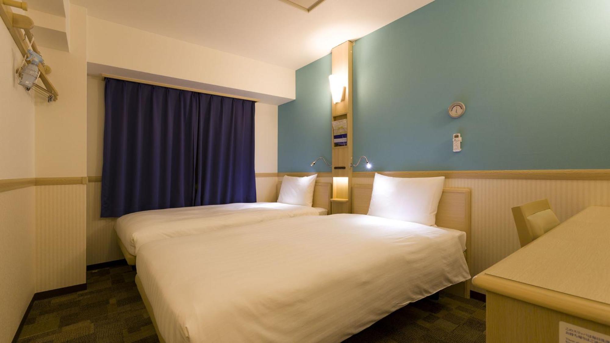 Toyoko Inn Iwakuni Eki Nishi Guchi Exteriör bild